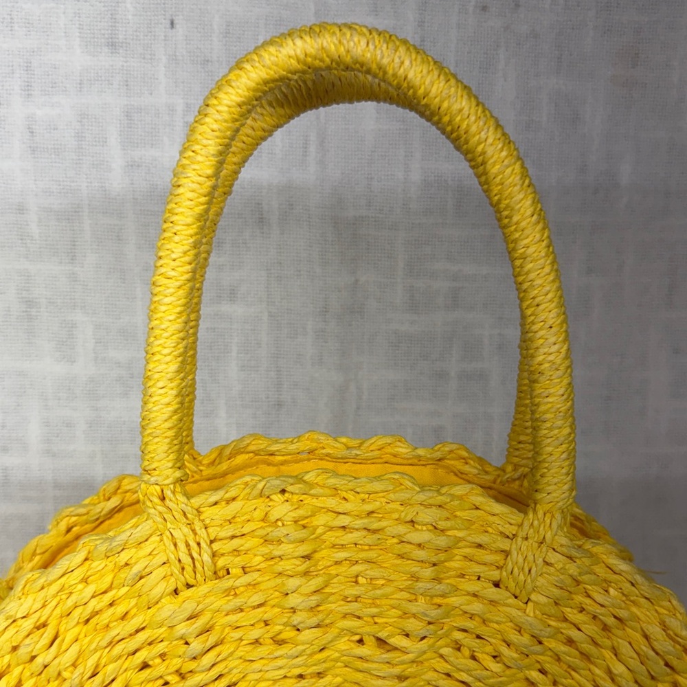 MMS Round Yellow straw Raffia Woven Handbag with zip closure and Top Handle - Picture 2 of 12